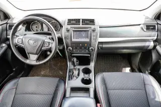 Toyota Camry 2017 SE 4p Sedan