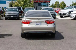 Toyota Camry 2017 SE 4p Sedan