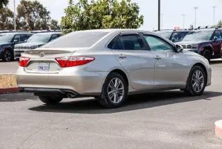 Toyota Camry 2017 SE 4p Sedan