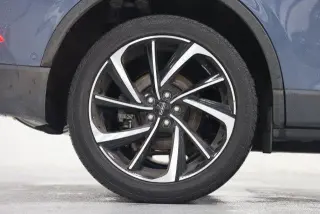 Lincoln Corsair 2023 AWD Reserve 4dr SUV