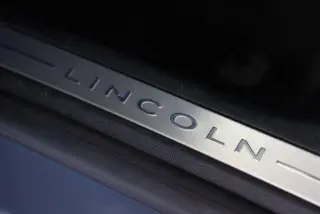 Lincoln Corsair 2023 AWD Reserve 4dr SUV