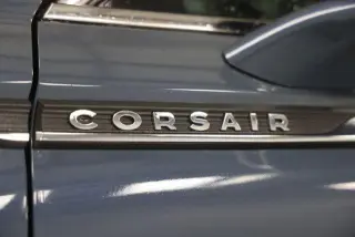 Lincoln Corsair 2023 AWD Reserve 4dr SUV