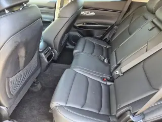 Genesis GV70 2022 AWD 2.5T Estándar 4p SUV