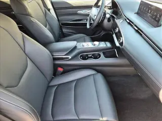 Genesis GV70 2022 AWD 2.5T Estándar 4p SUV
