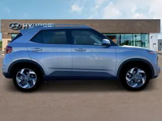 Hyundai VENUE 2025 SEL 4dr Crossover
