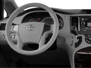Toyota Sienna 2014 XLE 7-Pasajeros Asiento Auto Acceso 4dr Mini-Van