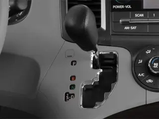 Toyota Sienna 2014 XLE 7-Pasajeros Asiento Auto Acceso 4dr Mini-Van