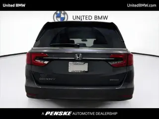 Honda Odyssey 2021 Touring 4p Mini-Furgoneta