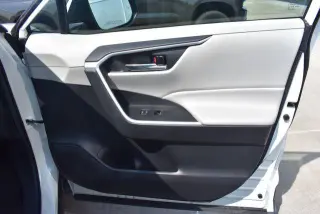 Toyota RAV4 Hybrid 2021 AWD XLE Premium 4dr SUV