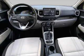 Hyundai VENUE 2025 SEL 4dr Crossover