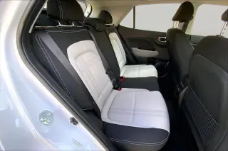 Hyundai VENUE 2025 SEL 4dr Crossover