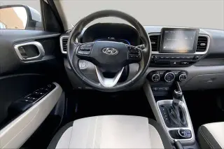 Hyundai VENUE 2025 SEL 4dr Crossover