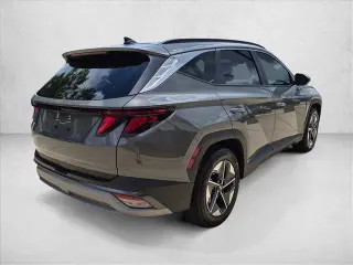 Hyundai TUCSON 2026 SEL 4dr SUV