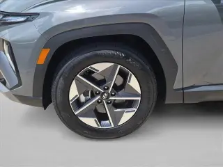 Hyundai TUCSON 2026 SEL 4dr SUV