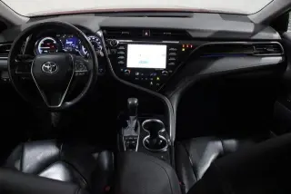 Toyota Camry Hybrid 2020 XLE 4dr Sedan