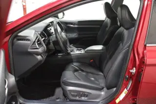 Toyota Camry Hybrid 2020 XLE 4dr Sedan