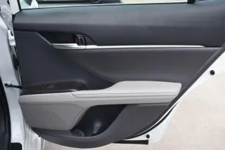 Toyota Camry 2023 AWD XLE 4dr Sedán