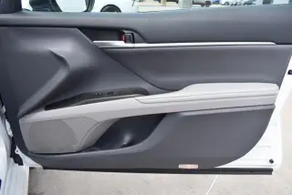 Toyota Camry 2023 AWD XLE 4dr Sedán