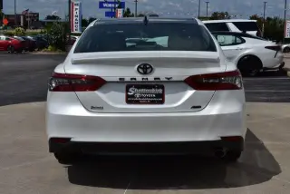 Toyota Camry 2023 AWD XLE 4dr Sedán