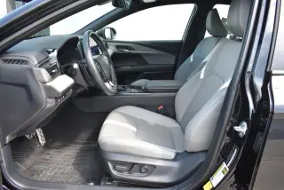 Toyota Camry 2025 AWD SE 4dr Sedan