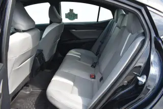 Toyota Camry 2025 AWD SE 4dr Sedan