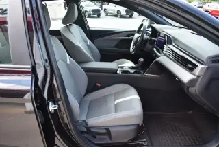 Toyota Camry 2025 AWD SE 4dr Sedan