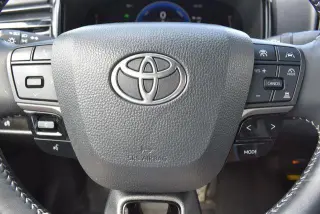 Toyota Camry 2025 AWD SE 4dr Sedan