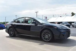 Toyota Camry 2025 AWD SE 4dr Sedan
