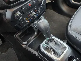 Jeep Renegade 2018 Latitude 4p SUV