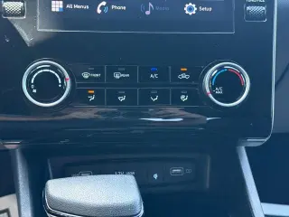 Hyundai SANTA CRUZ 2022 4x4 SEL 4p Cabaña Tripa 4.3pie de baño