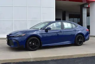 Toyota Camry 2026 SE 4dr Sedan