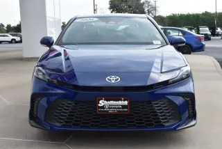 Toyota Camry 2026 SE 4dr Sedan