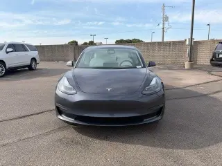 Tesla Model 3 2023 4dr Sedan