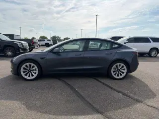 Tesla Model 3 2023 4dr Sedan