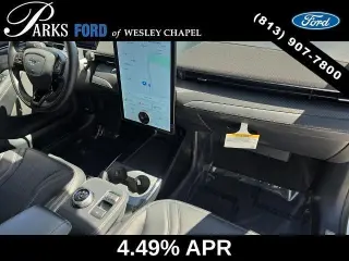 Ford Mustang Mach-E 2023 Premium 4dr SUV