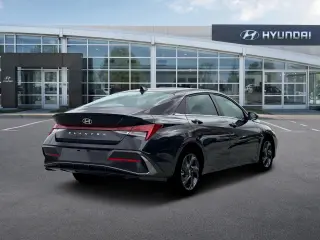 Hyundai ELANTRA 2026 SEL Sport Premium 4p Sedán