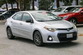 Toyota Corolla 2015 S Plus 4p Sedan 6M