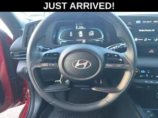 Hyundai ELANTRA 2026 SEL Sport 4p Sedan