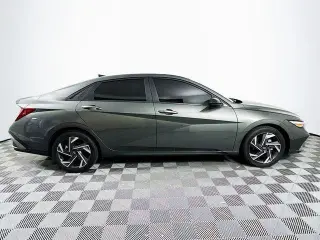 Hyundai ELANTRA 2025 SEL Sport 4dr Sedán