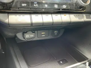 Hyundai ELANTRA 2024 Limited 4dr Sedan