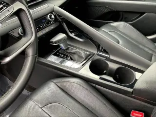 Hyundai ELANTRA 2024 Limited 4dr Sedan