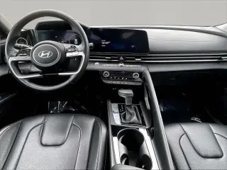 Hyundai ELANTRA 2024 Limited 4dr Sedan