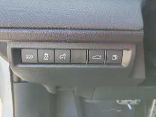 Toyota Camry 2025 SE 4p Sedan