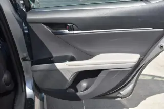 Toyota Camry 2018 SE 4p Sedan