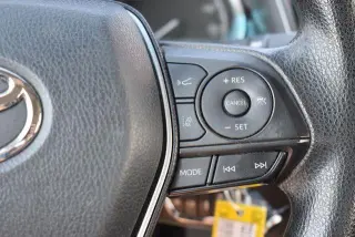 Toyota Camry 2018 SE 4p Sedan