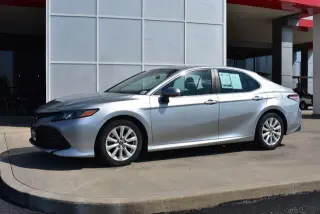 Toyota Camry 2018 SE 4p Sedan
