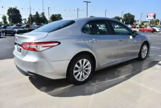 Toyota Camry 2018 SE 4p Sedan