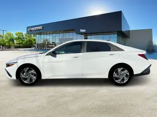 Hyundai ELANTRA 2025 SEL Sport 4dr Sedan