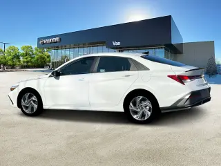 Hyundai ELANTRA 2025 SEL Sport 4dr Sedan