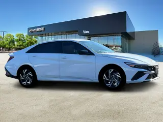 Hyundai ELANTRA 2025 SEL Sport 4dr Sedan